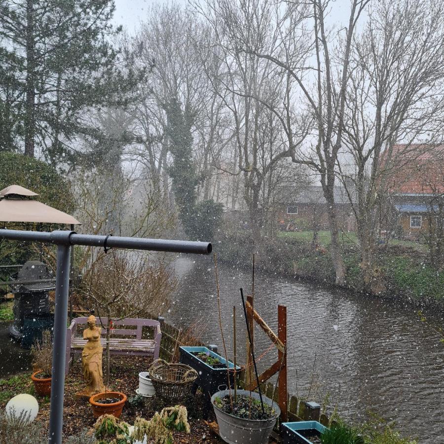Apartment Am Kanal Neuhaus an der Oste